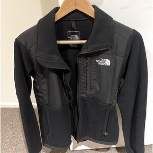 Ladies northface fleece jacket